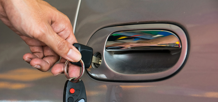 Car door lock repair in Wildomar